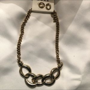 Costume jewelry, necklace and matching earrings.